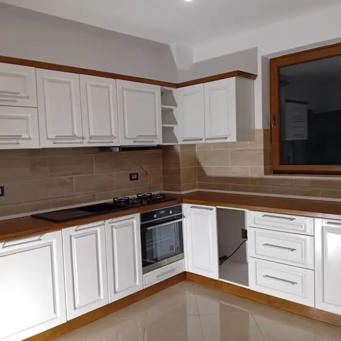 Mobila de bucatarie din lemn masiv MOBILFAN